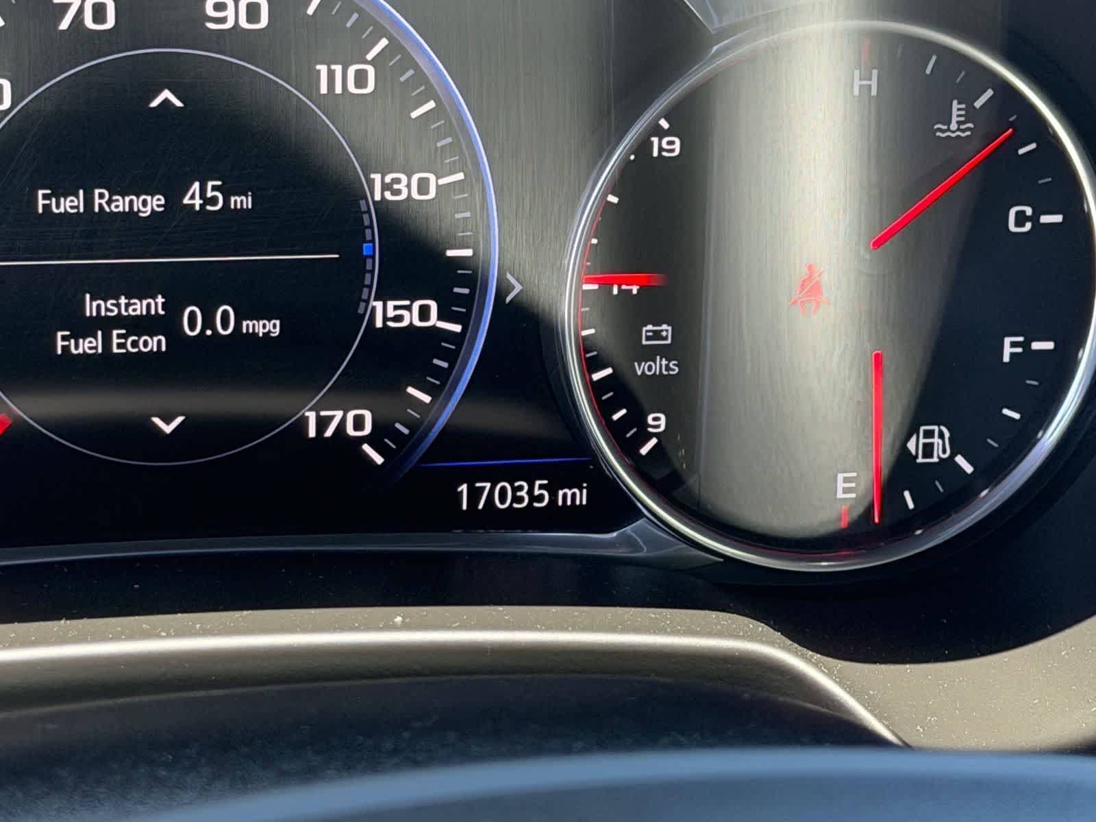 Used 2019 Chevrolet Blazer RS AWD/4WD image 16