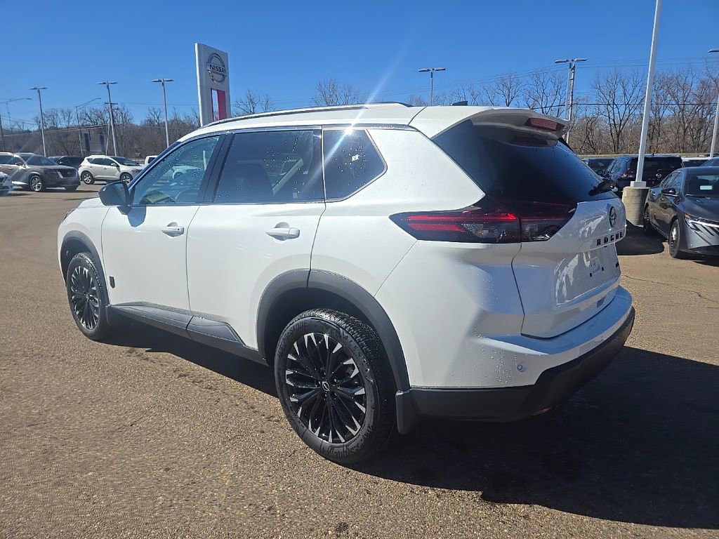 New 2026 Nissan Rogue Dark Armor AWD/4WD image 5