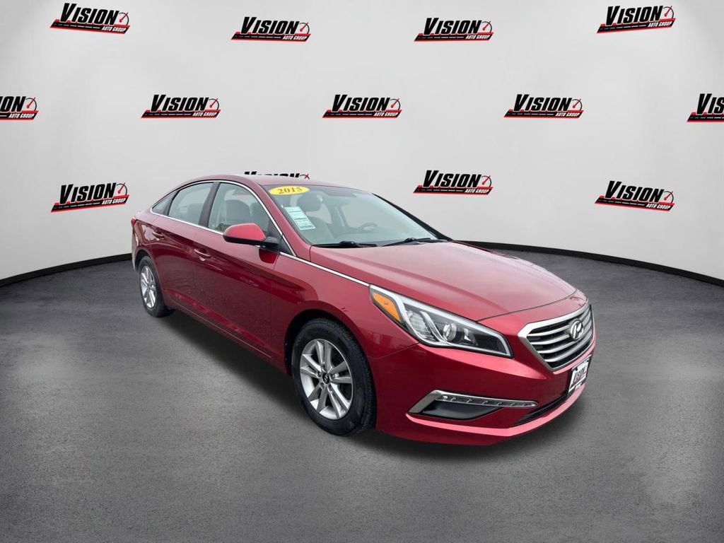Used 2015 Hyundai Sonata SE w/ Option Group 09 FWD video 3
