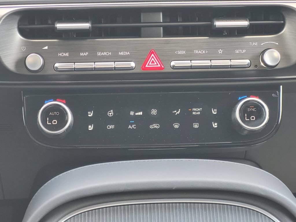 New 2026 Hyundai Palisade Calligraphy FWD image 17