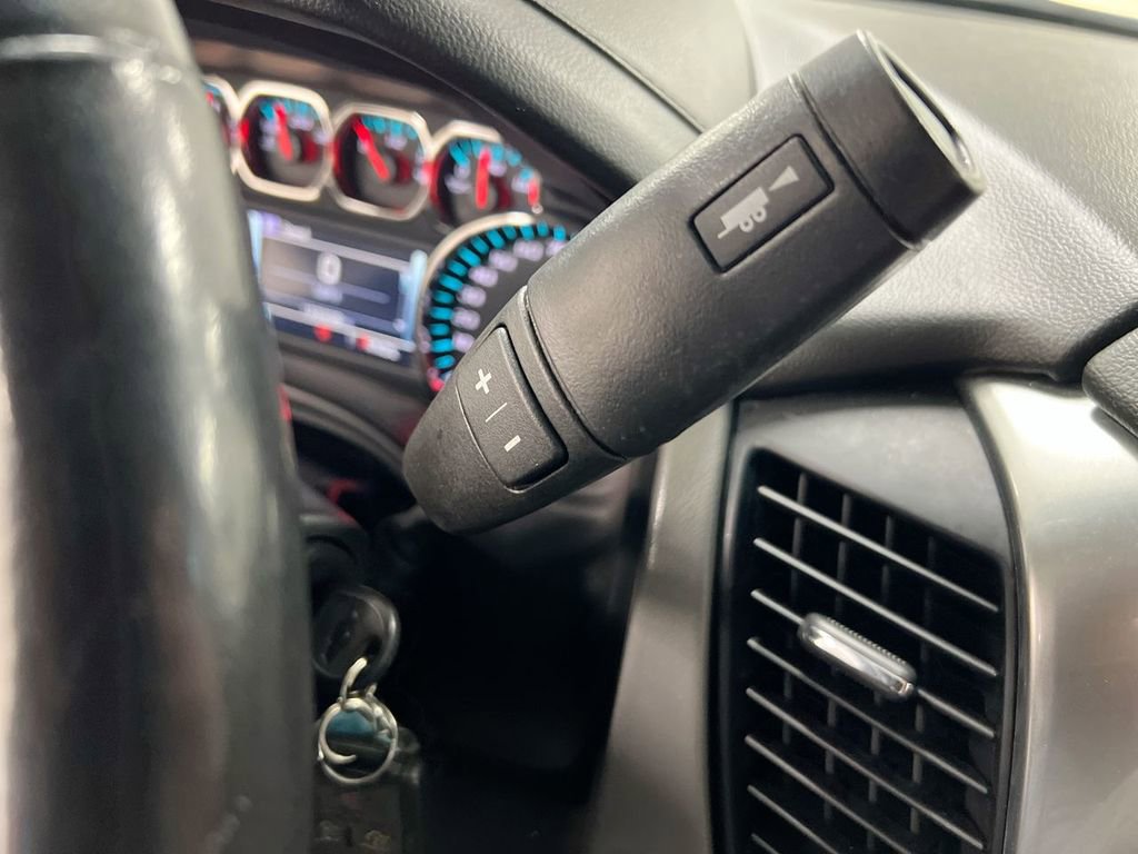 Used 2019 Chevrolet Tahoe LT image 18