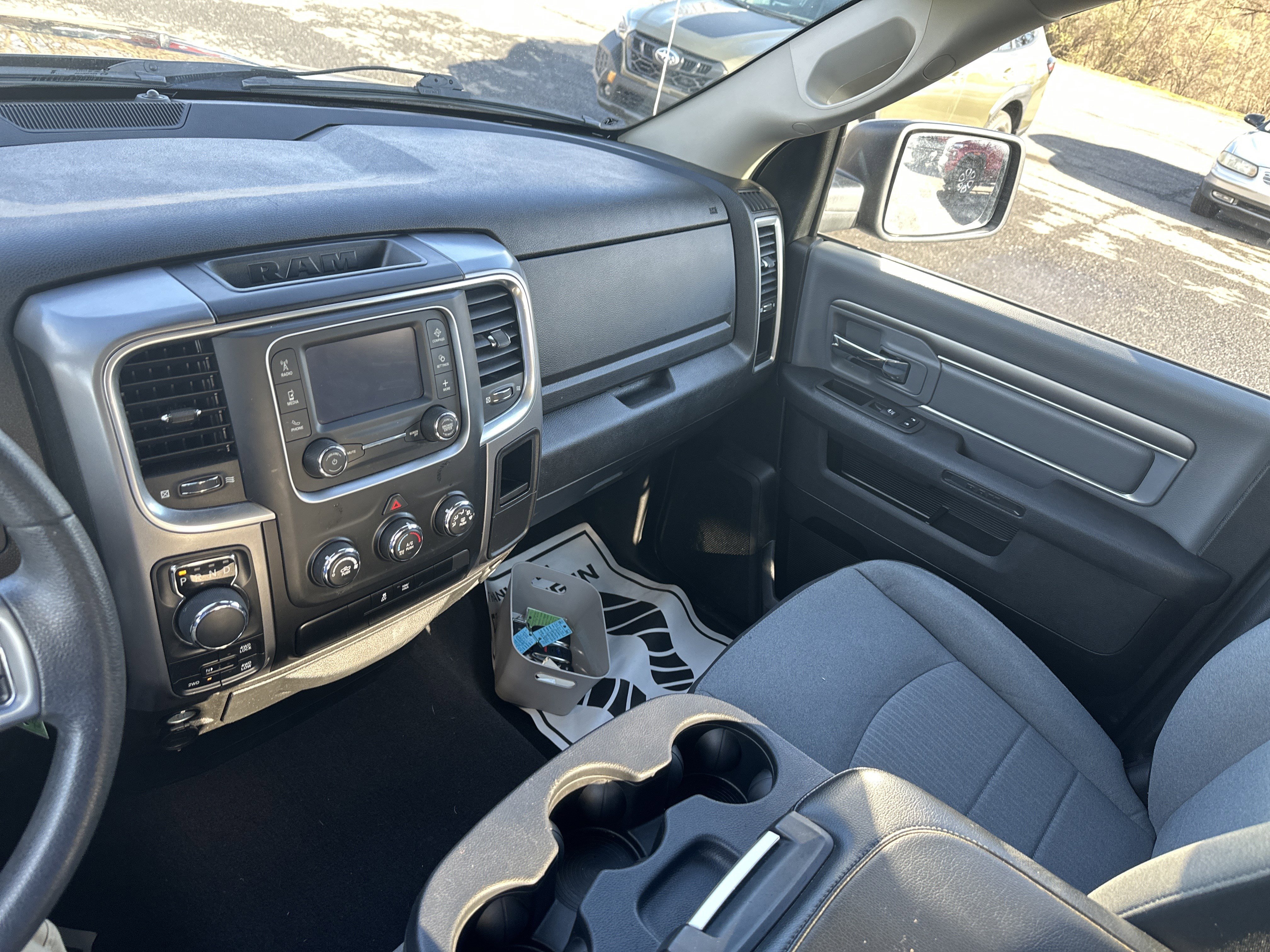 Used 2024 RAM 1500 Classic SLT AWD/4WD image 22