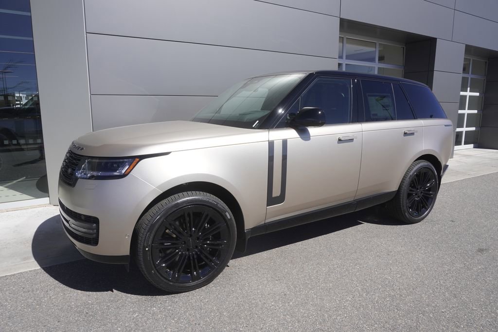 New 2026 Land Rover Range Rover SE image 3