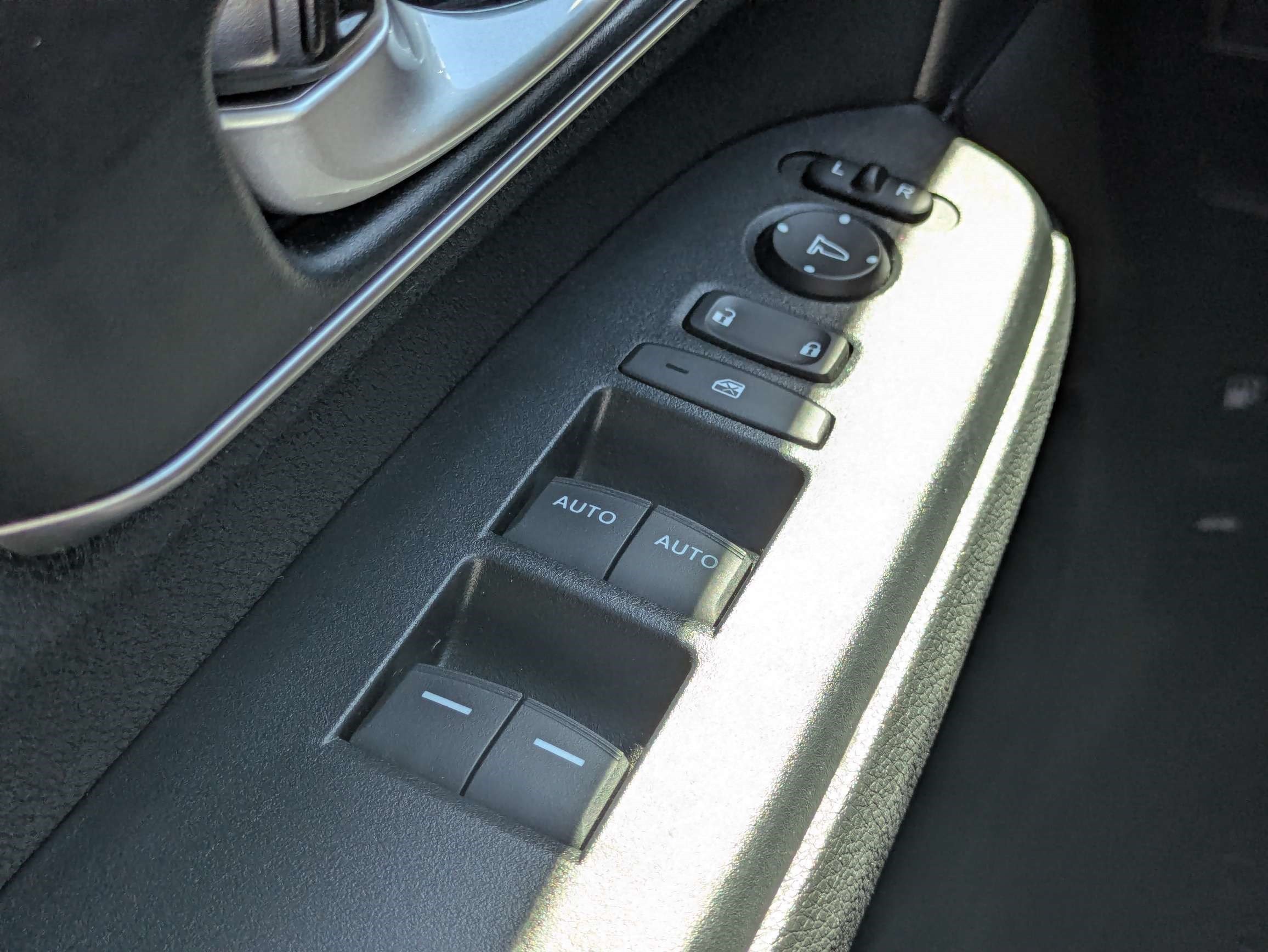 Certified 2022 Honda CR-V EX image 29