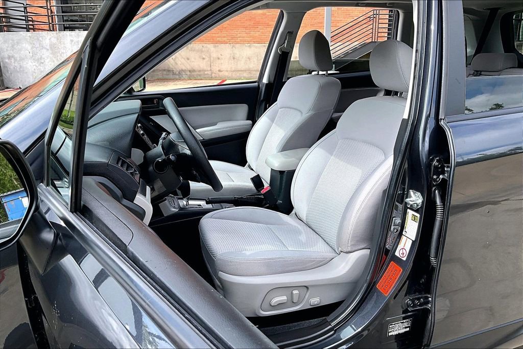 Used 2015 Subaru Forester 2.5i Premium w/ Popular Package #1 AWD/4WD image 29