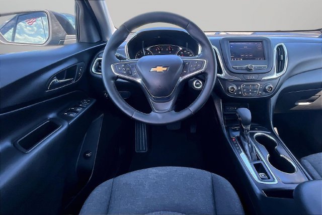 Used 2023 Chevrolet Equinox LT AWD/4WD image 5