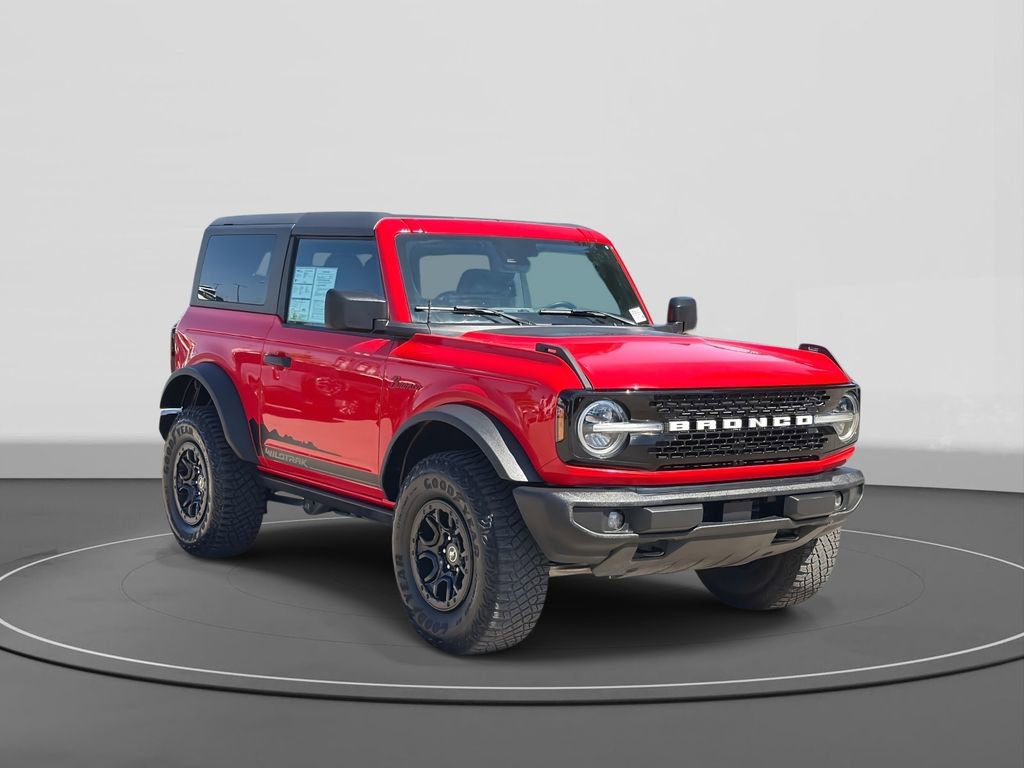 Certified 2022 Ford Bronco Wildtrak AWD/4WD image 4
