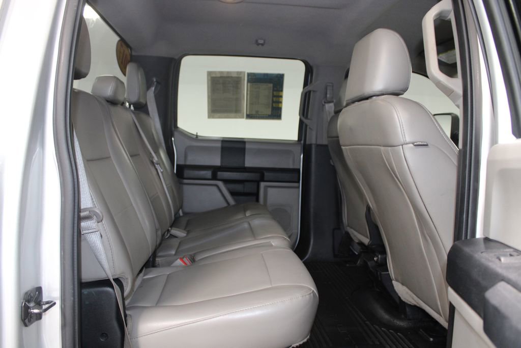 Used 2017 Ford F250 XL w/ Power Equipment Group image 32