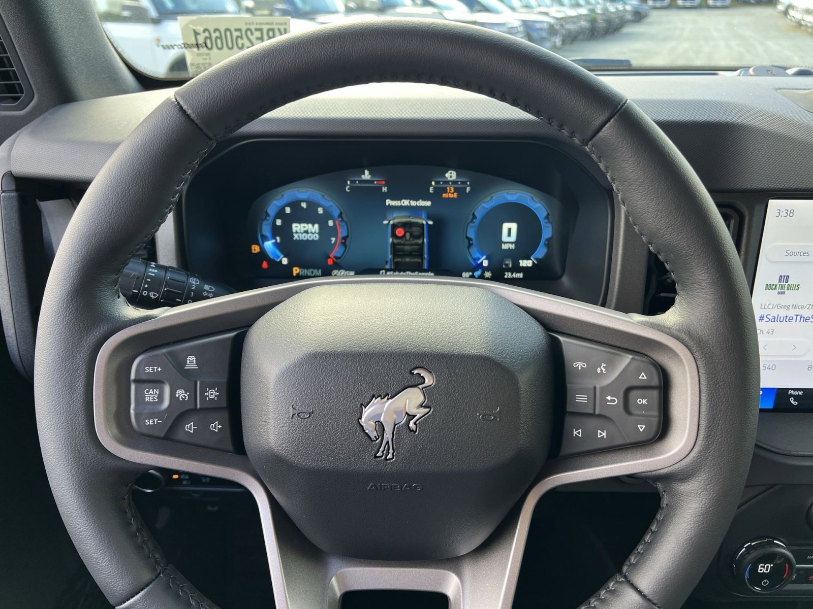 New 2025 Ford Bronco Badlands image 16