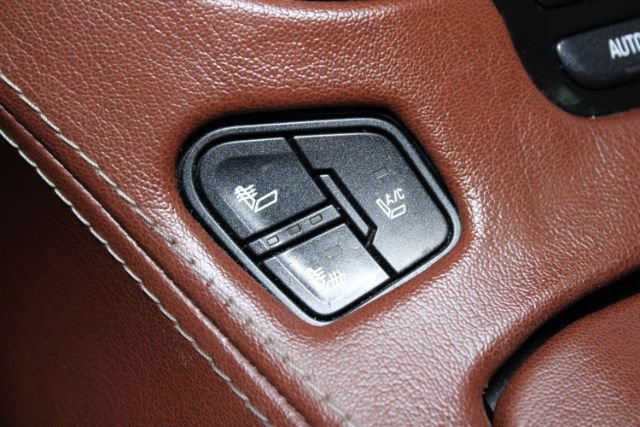 Used 2015 Chevrolet Tahoe LTZ RWD image 22