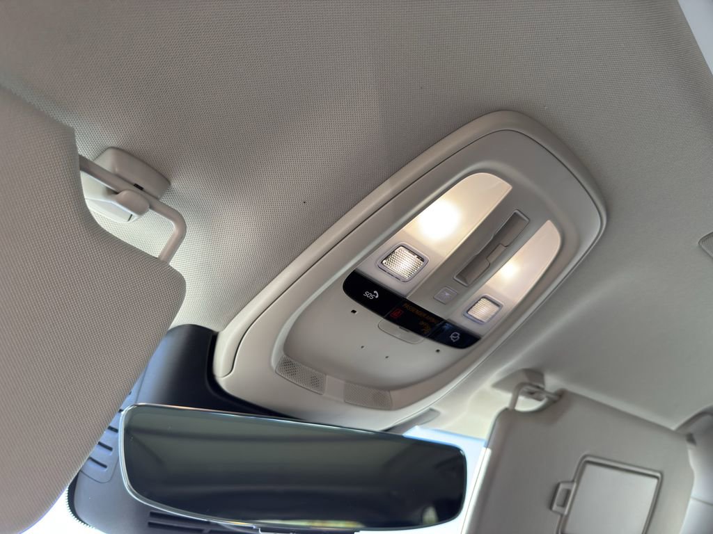 New 2026 Volvo XC90 B6 Ultra image 25