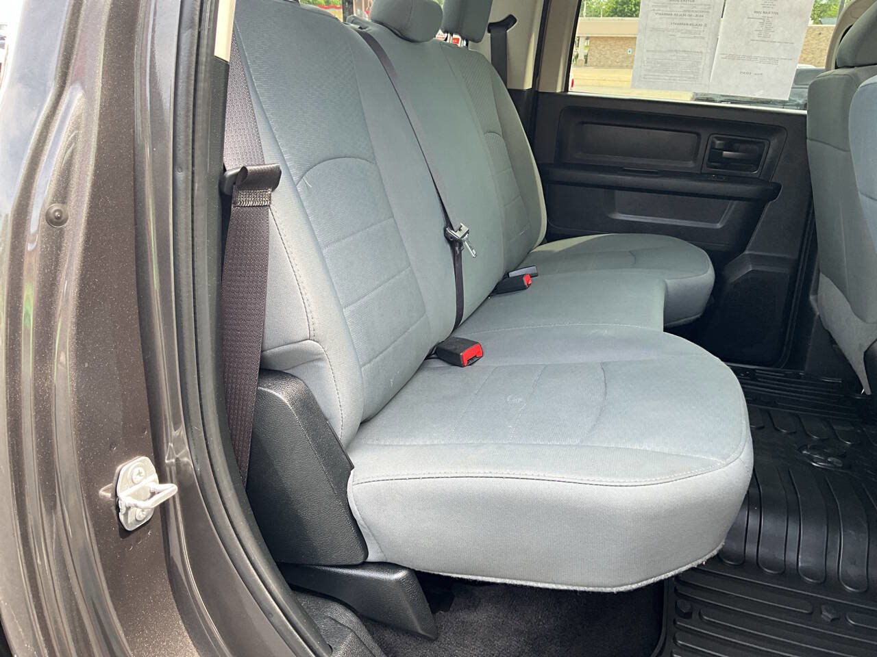 Used 2017 RAM 2500 Tradesman w/ Chrome Appearance Group AWD/4WD image 31