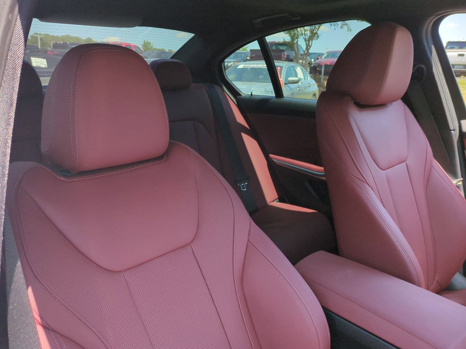Used 2025 BMW M340i w/ Premium Package RWD image 33