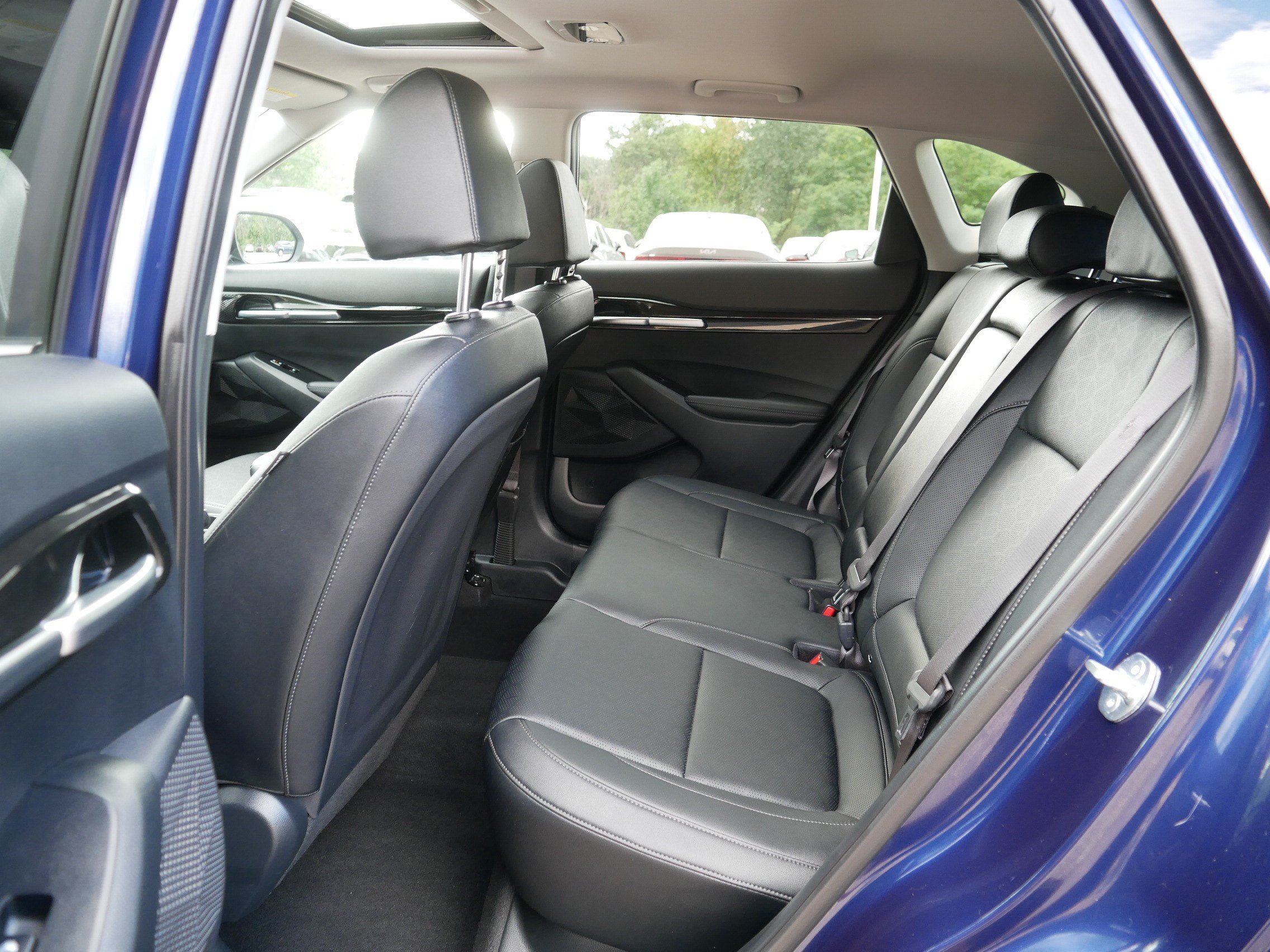 Certified 2024 Kia Seltos EX AWD/4WD image 36