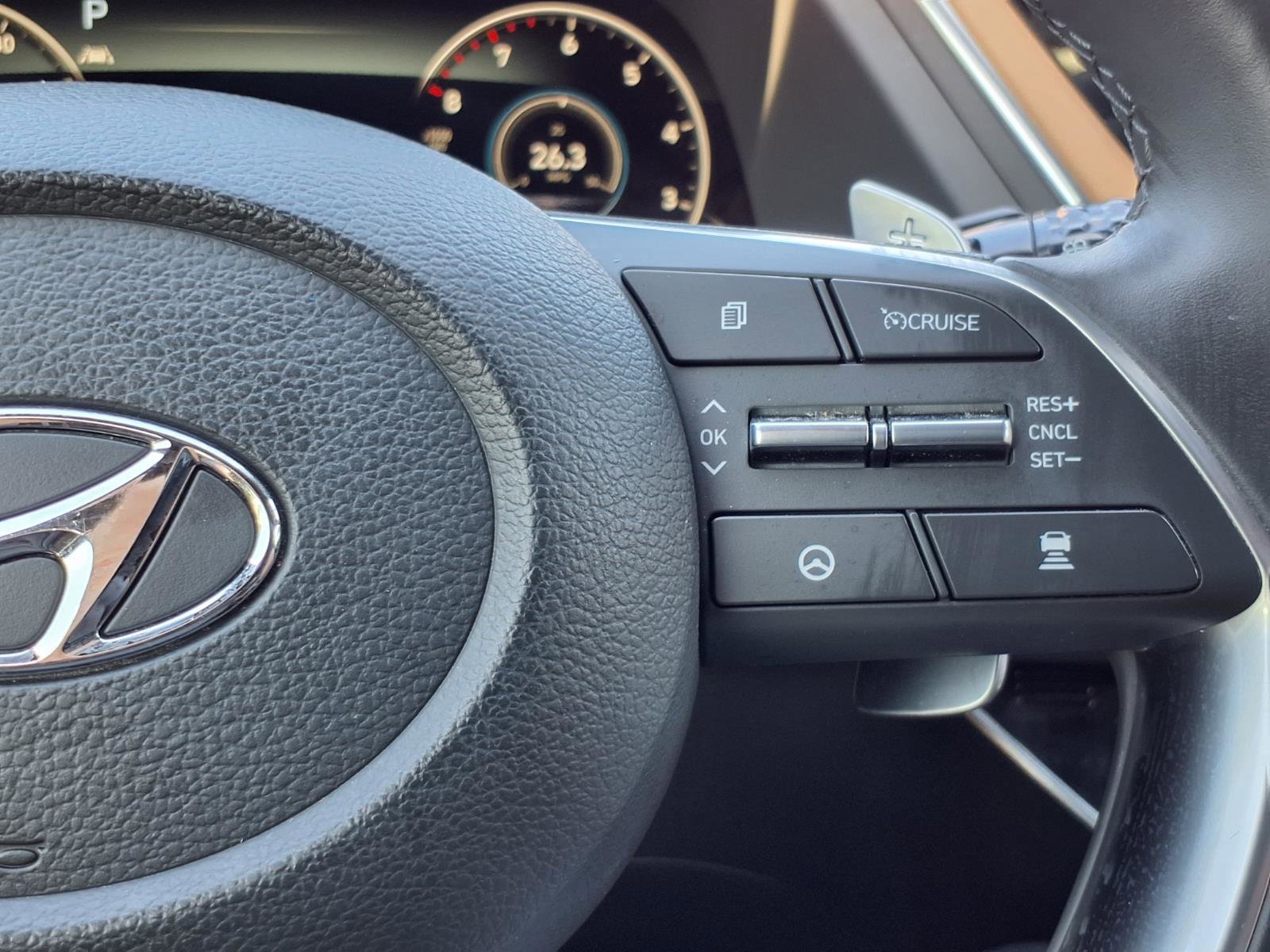 Used 2021 Hyundai Sonata Limited image 16