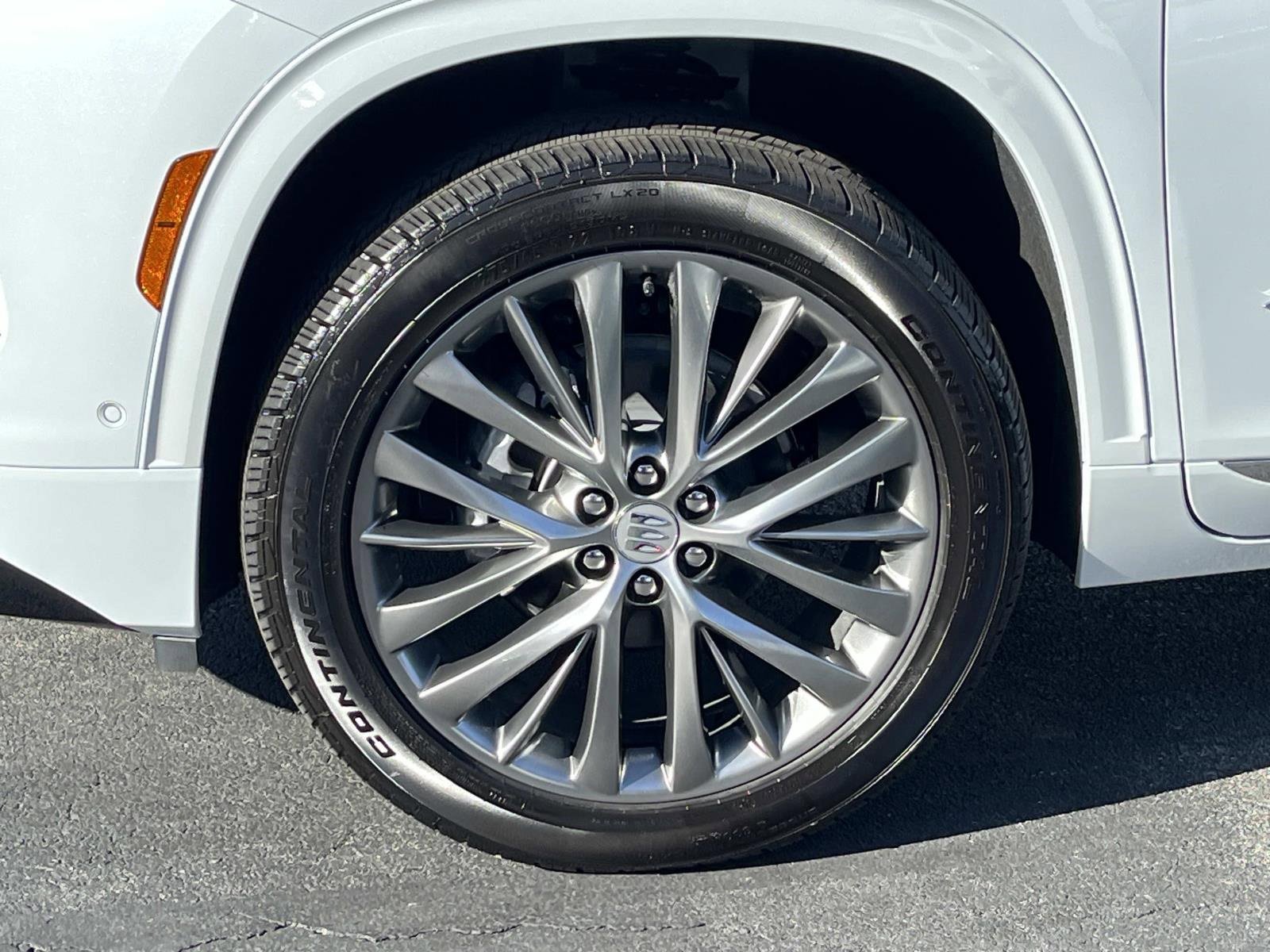 New 2026 Buick Enclave Avenir w/ Super Cruise Package image 12