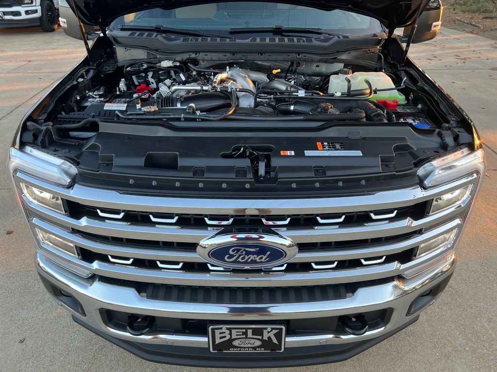 New 2026 Ford F250 Lariat w/ Lariat Premium Package image 13