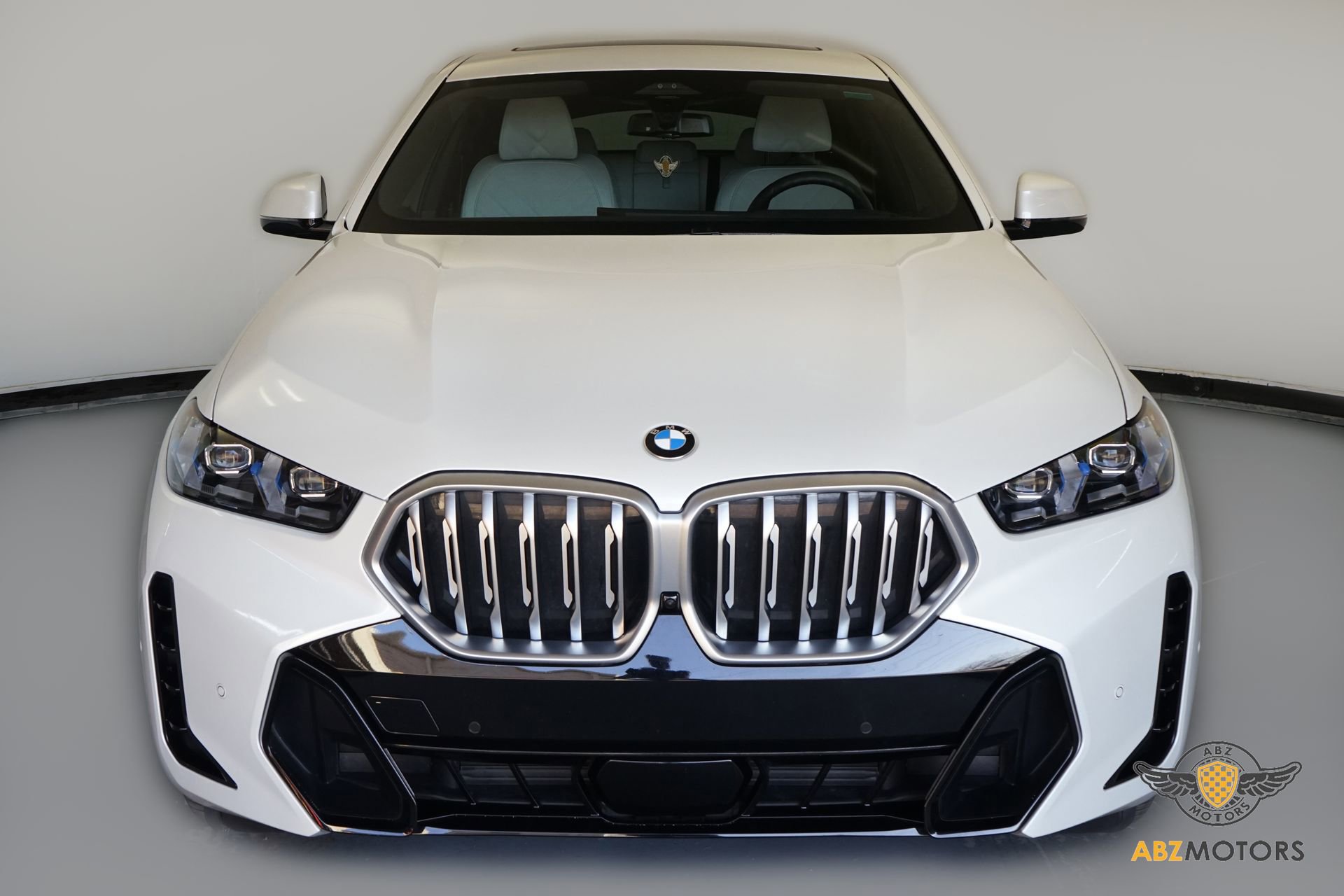 Used 2026 BMW X6 xDrive40i image 2