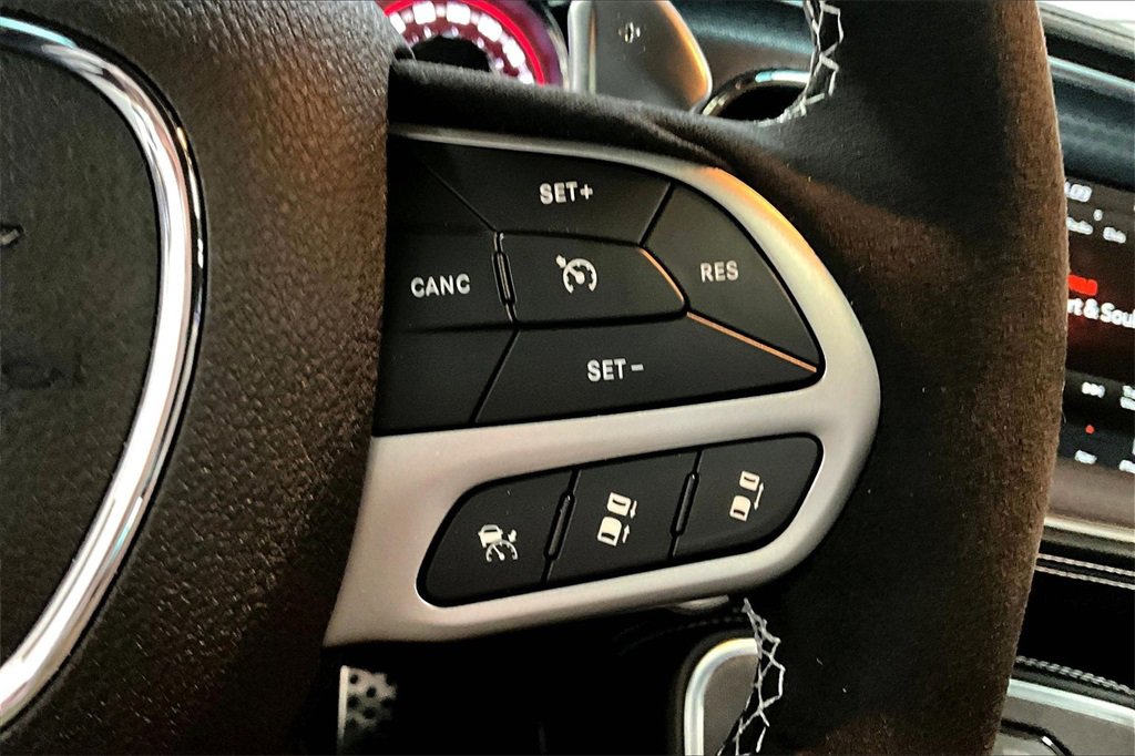 Used 2023 Dodge Challenger SRT Hellcat image 12
