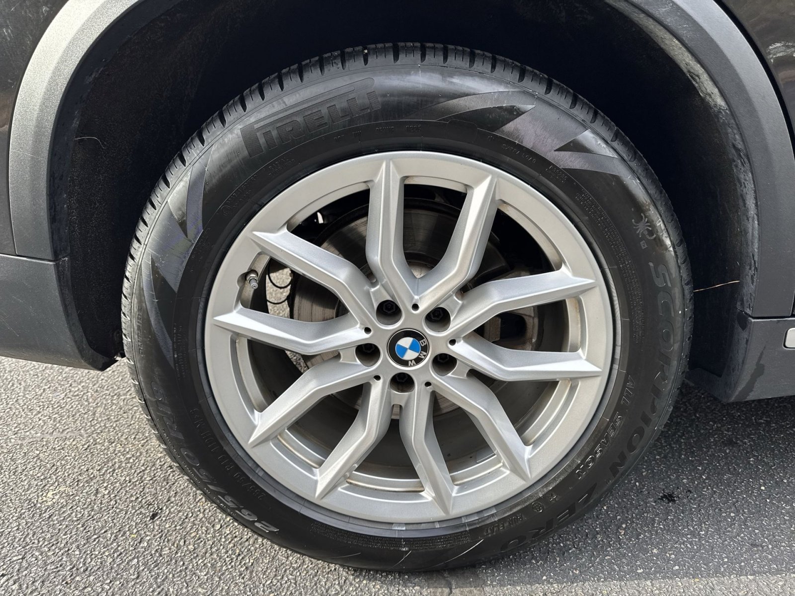 Used 2023 BMW X5 xDrive40i image 31