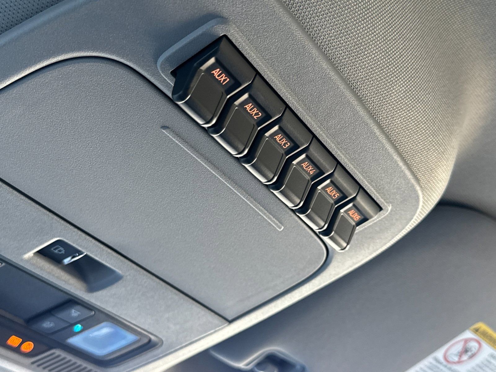 New 2026 Ford F350 XL w/ XL Chrome Package image 29