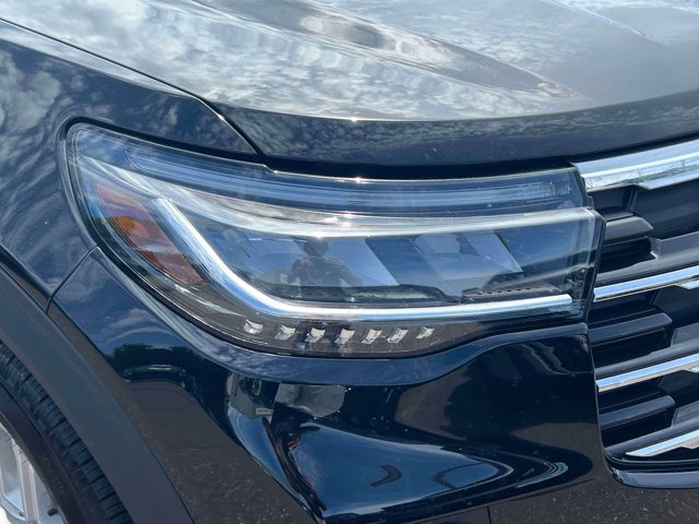 Used 2026 Ford Explorer Active AWD/4WD image 10