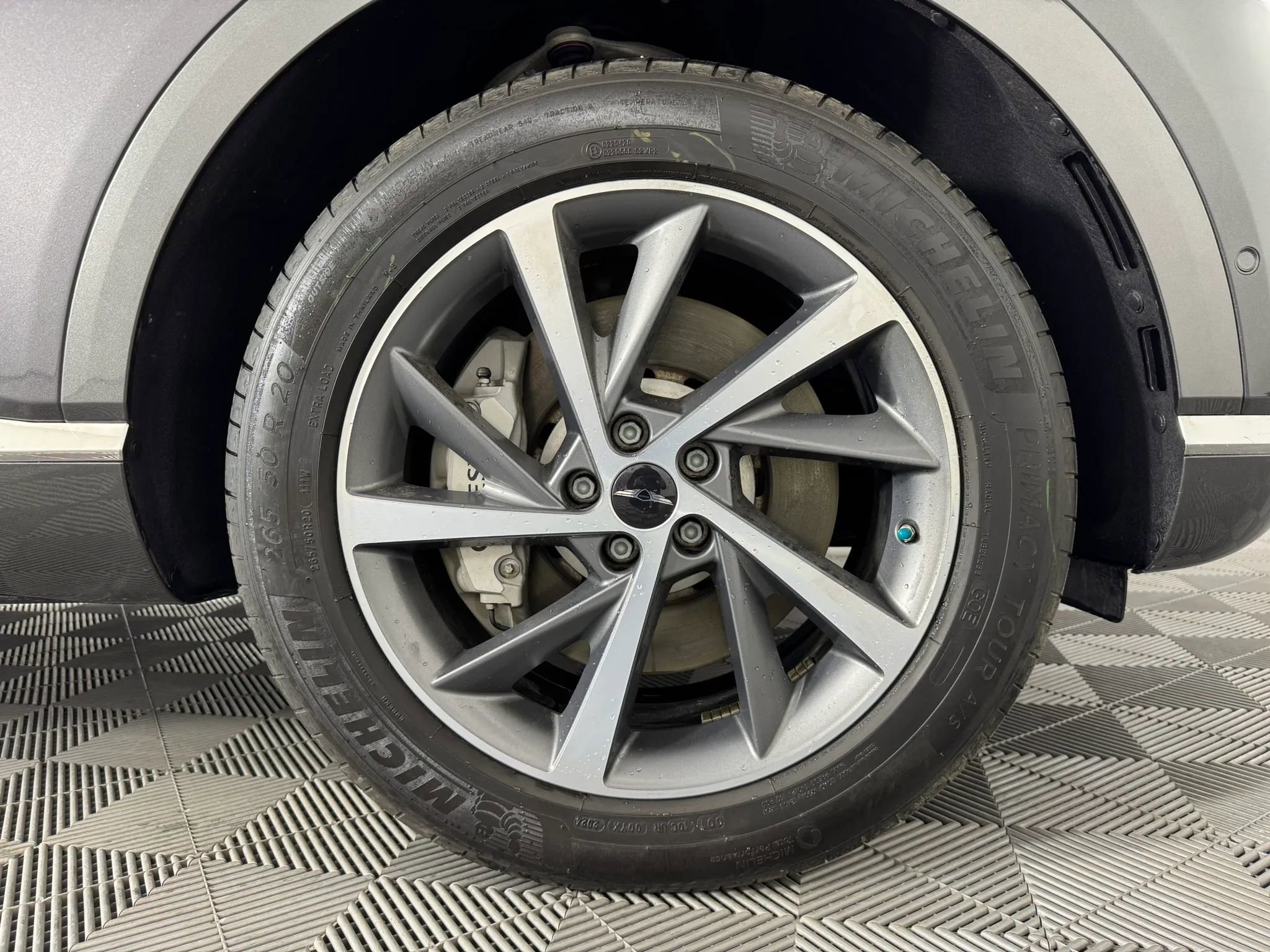 Used 2025 Genesis GV80 2.5T Advanced AWD/4WD image 52