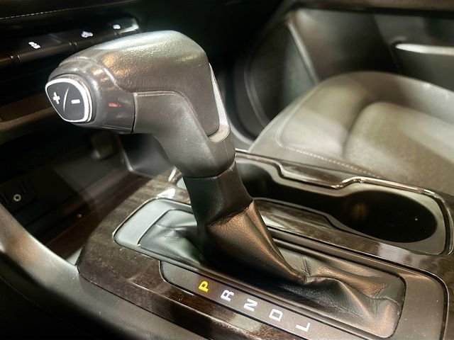 Used 2019 GMC Canyon SLE w/ Elevation Edition image 17