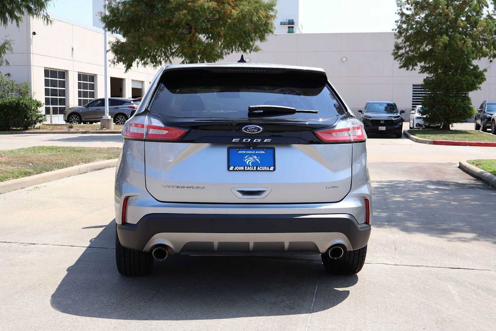Used 2024 Ford Edge Titanium AWD/4WD image 5