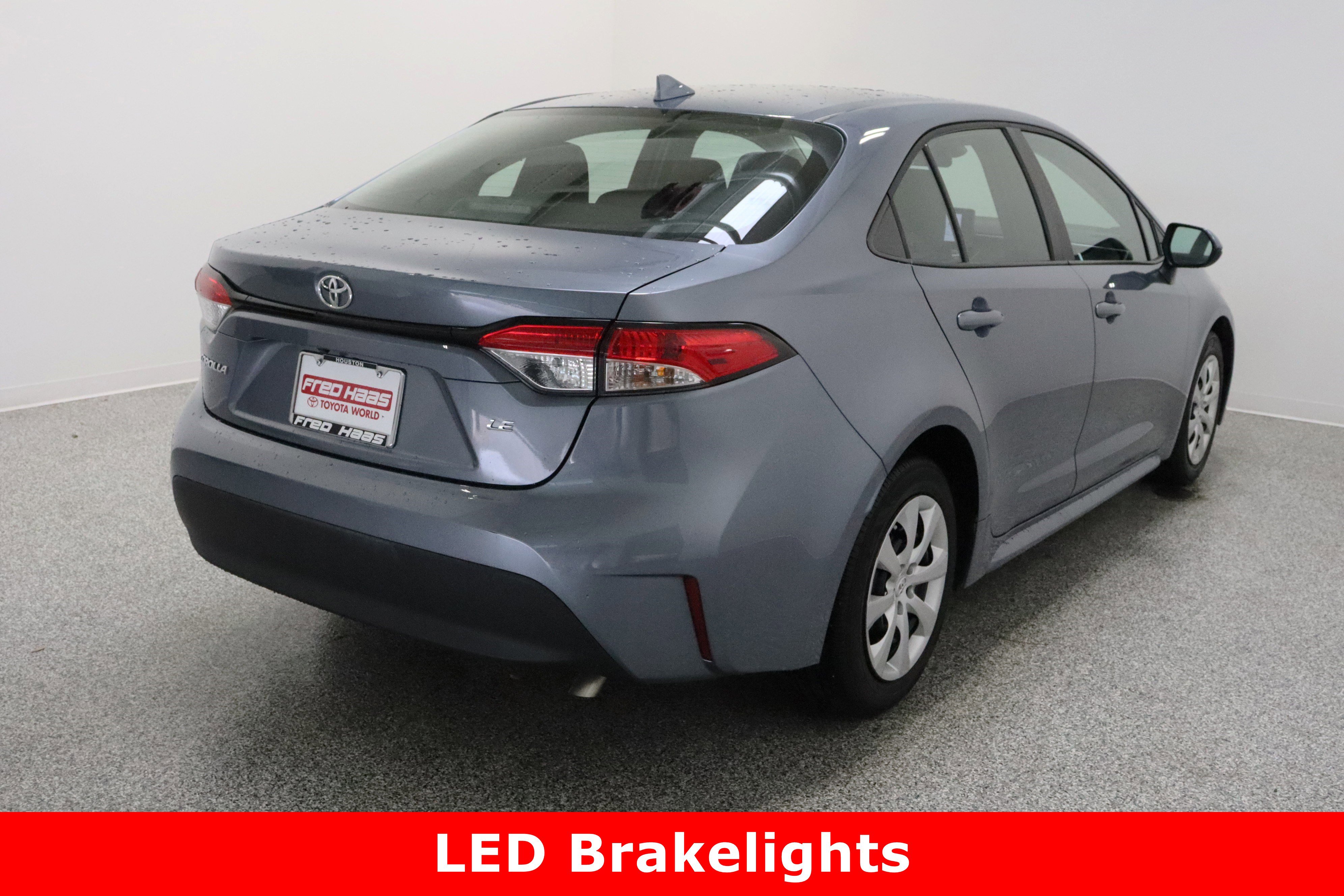 Certified 2025 Toyota Corolla LE FWD image 7