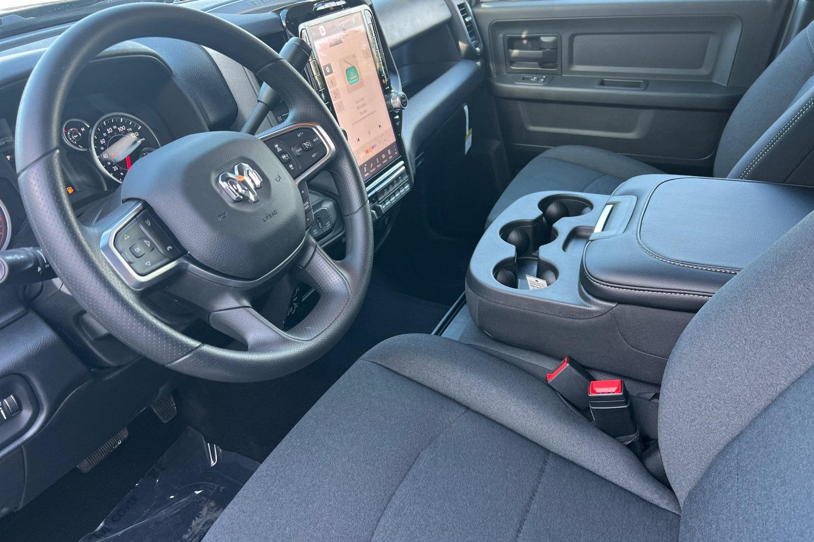 New 2026 RAM 3500 Tradesman AWD/4WD image 9