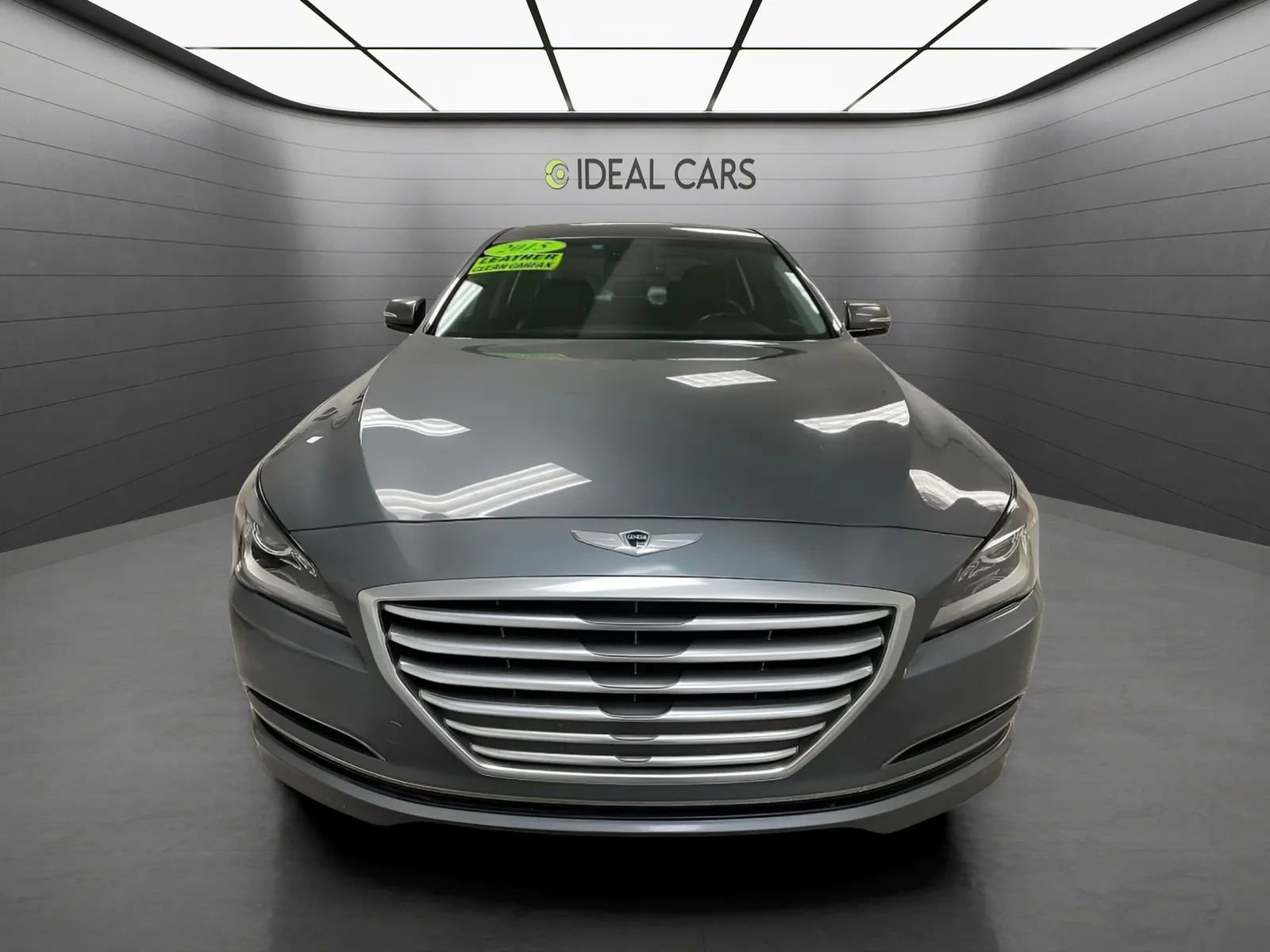 Used 2015 Hyundai Genesis 3.8 RWD image 2