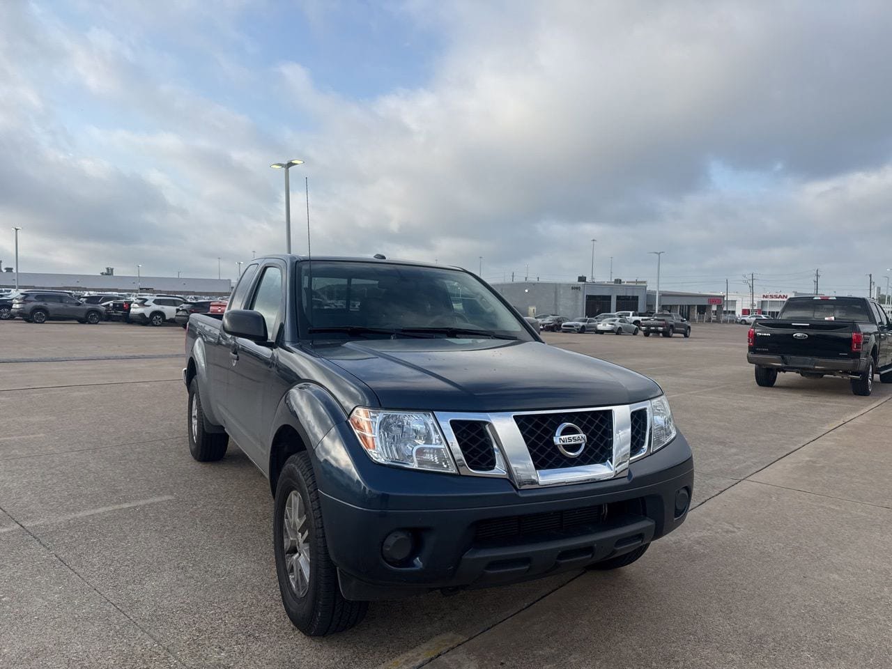 Used 2016 Nissan Frontier SV video 2