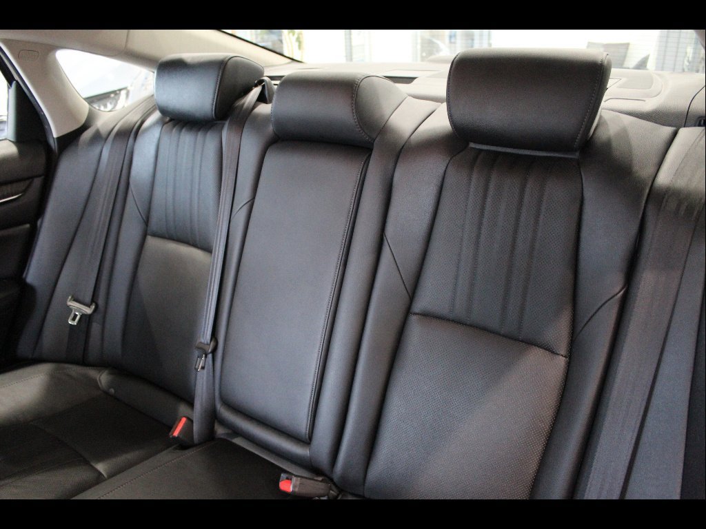 Certified 2019 Honda Accord EX-L image 17