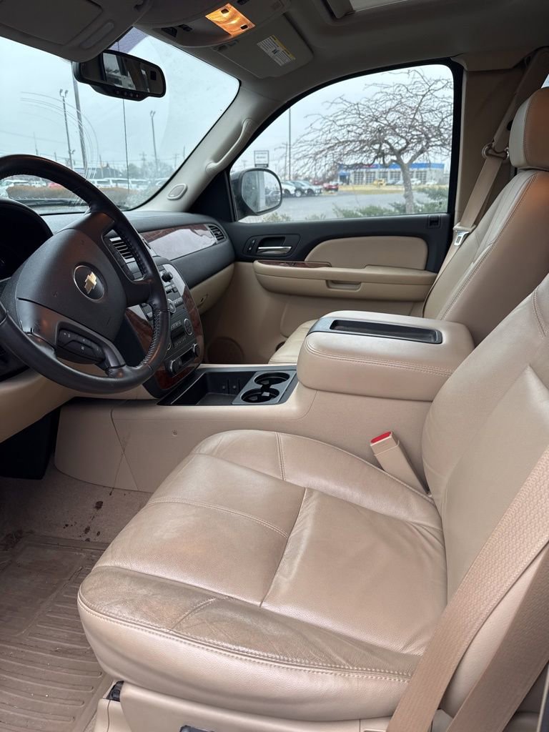 Used 2008 Chevrolet Silverado 1500 LTZ w/ Suspension Package, Off-Road image 2