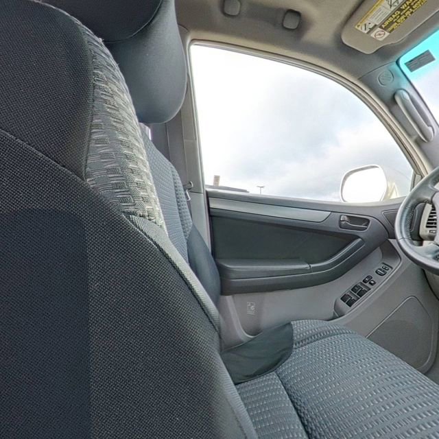 Used 2008 Toyota 4Runner SR5 image 27