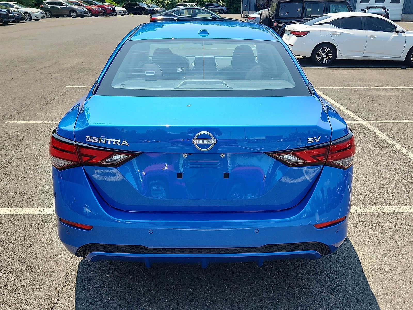 Used 2024 Nissan Sentra SV FWD image 5