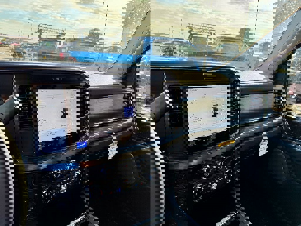 New 2026 Ford F350 Lariat image 20