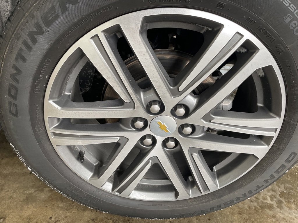 Used 2023 Chevrolet Traverse High Country image 31