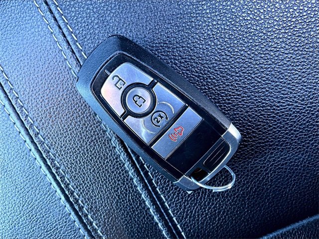 Used 2023 Ford Ranger Lariat w/ Equipment Group 501A High image 11