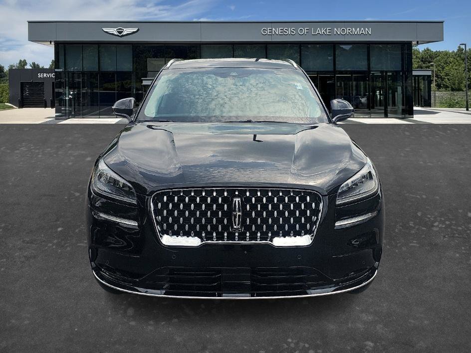 Used 2020 Lincoln Corsair Reserve w/ Equipment Group 201A FWD image 2