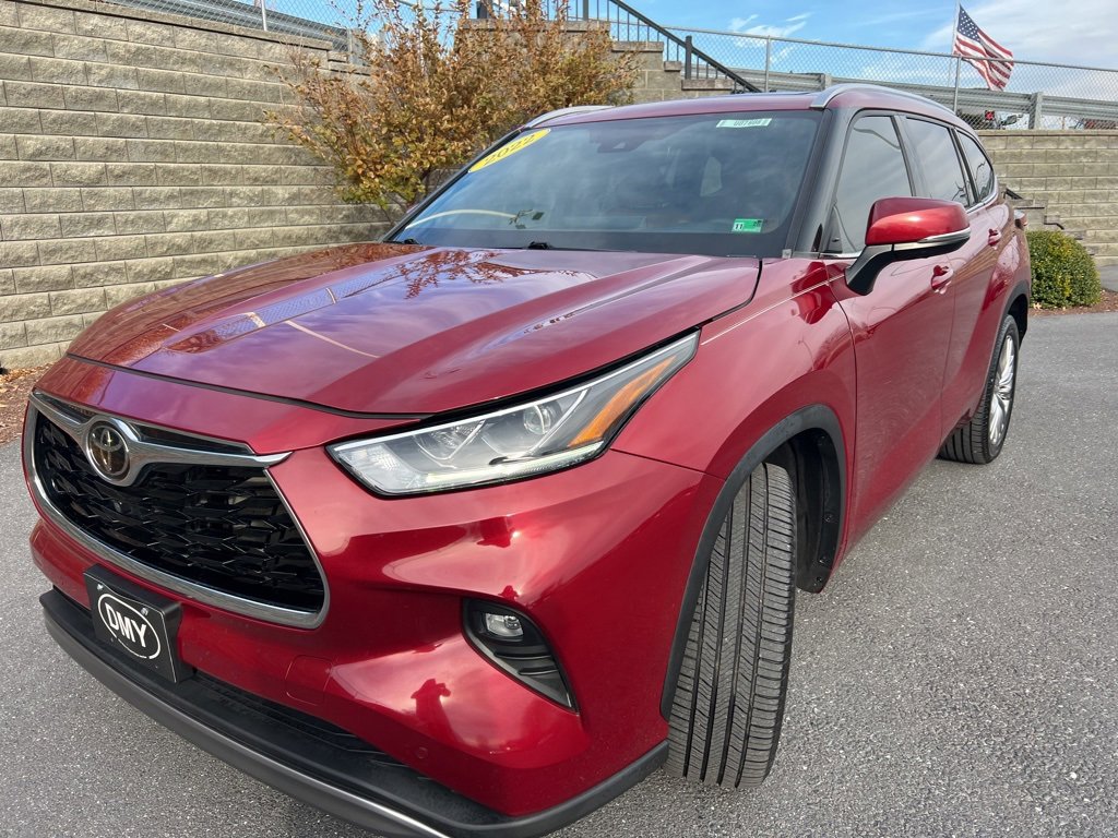 Used 2022 Toyota Highlander Platinum image 31
