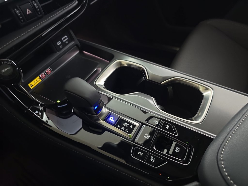 New 2026 Lexus NX 350 AWD w/ Premium Package image 23