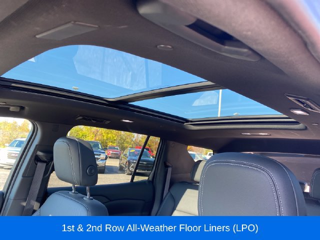 Certified 2024 Chevrolet Traverse LT w/ Midnight/Sport Edition AWD/4WD image 16