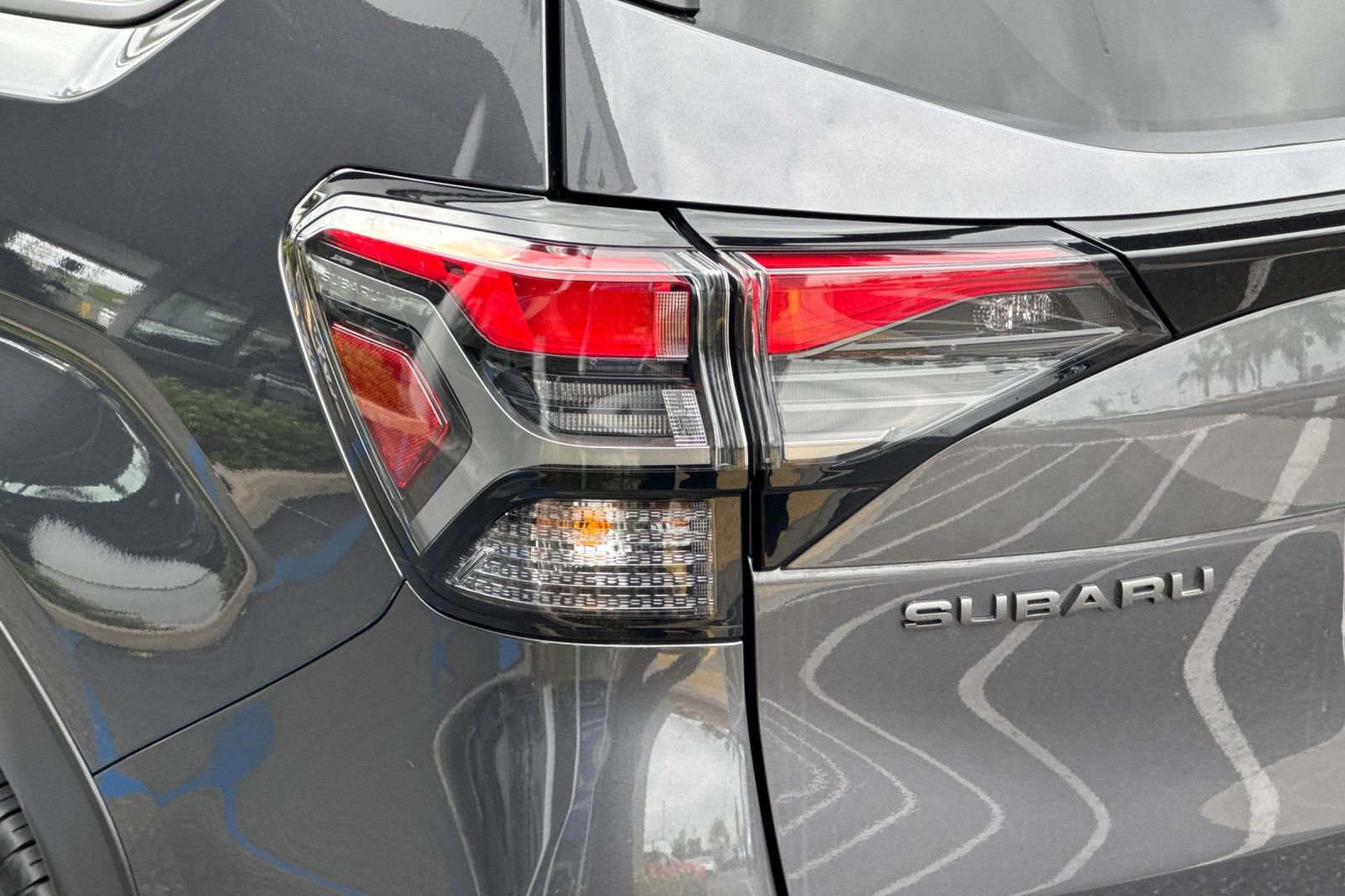 Certified 2025 Subaru Forester Premium AWD/4WD image 30