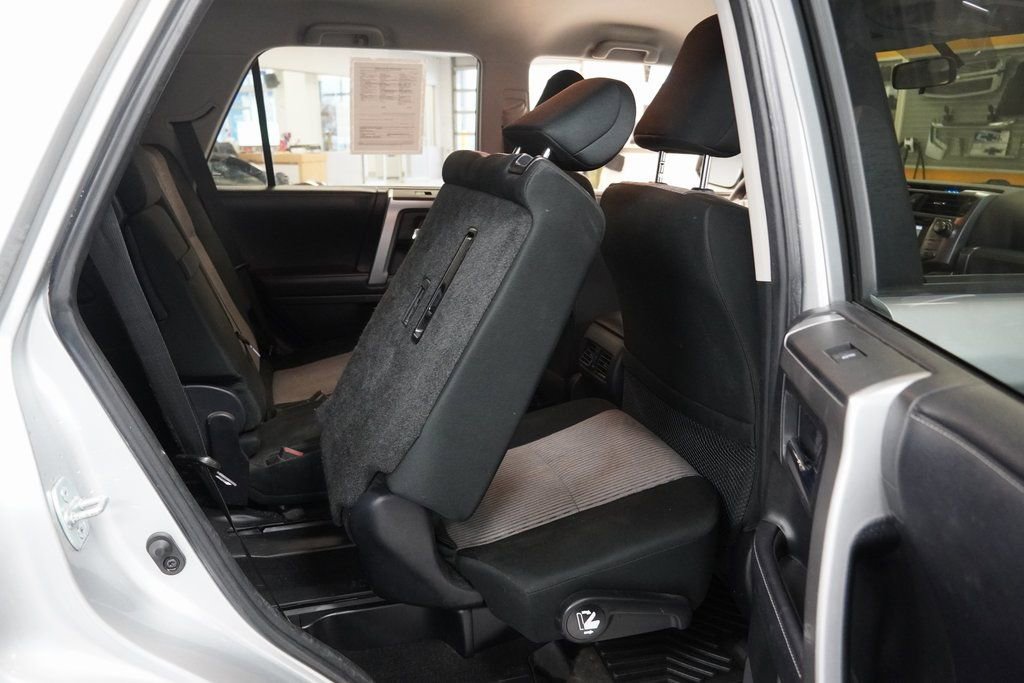 Used 2019 Toyota 4Runner SR5 image 25