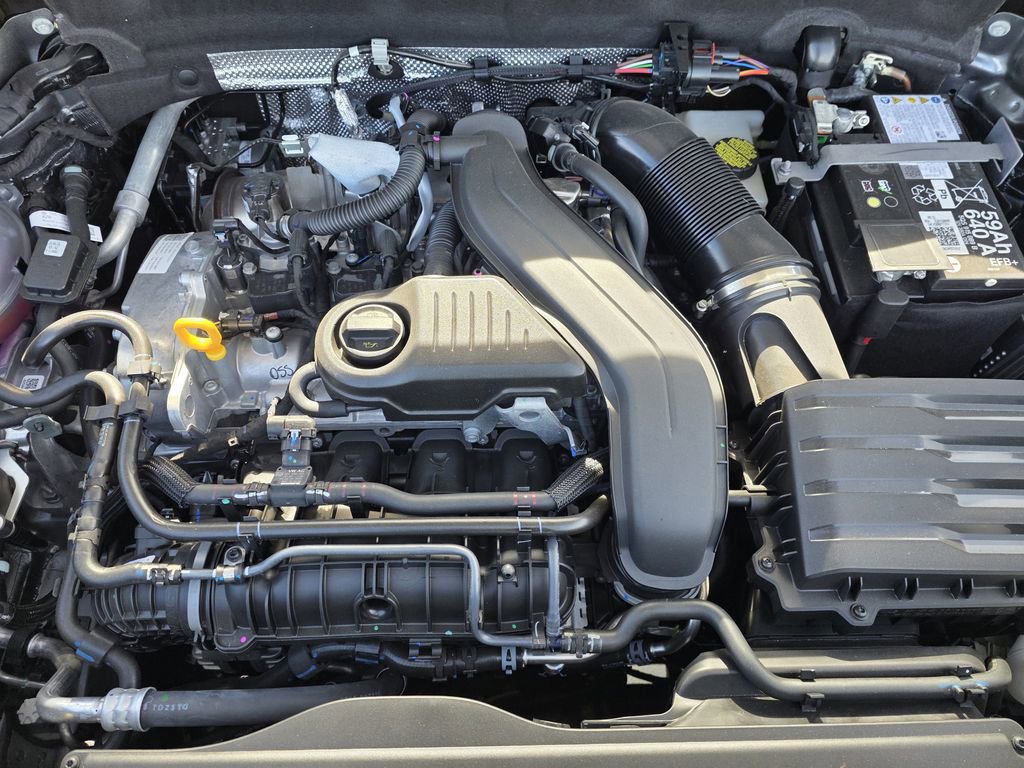 New 2026 Volkswagen Taos SEL image 21