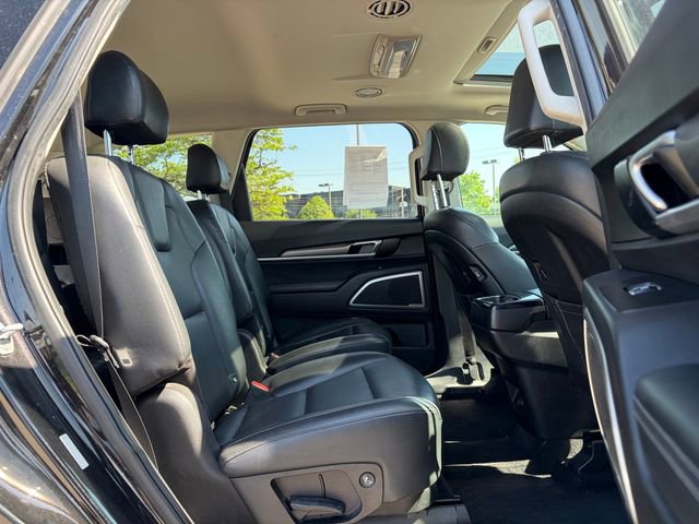 Used 2022 Kia Telluride S FWD image 11