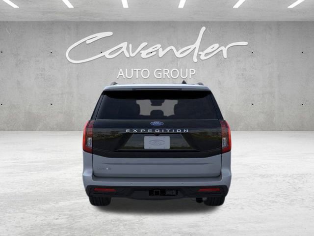New 2025 Ford Expedition Active image 5