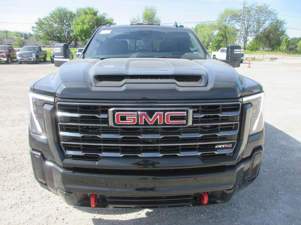 New 2026 GMC Sierra 2500 AT4 w/ AT4 Premium Plus Package AWD/4WD image 12